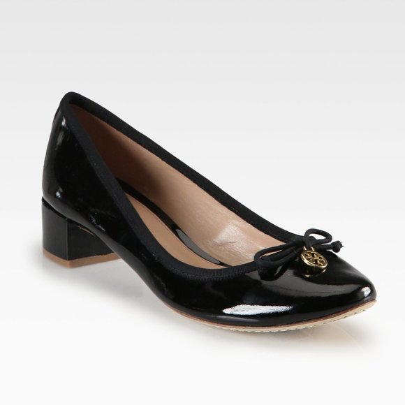 Tory Burch Black Chelsea Patent Leather Pumps Heel - Picture 2 of 16